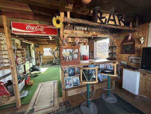 überdachte Terrasse - Partyraum