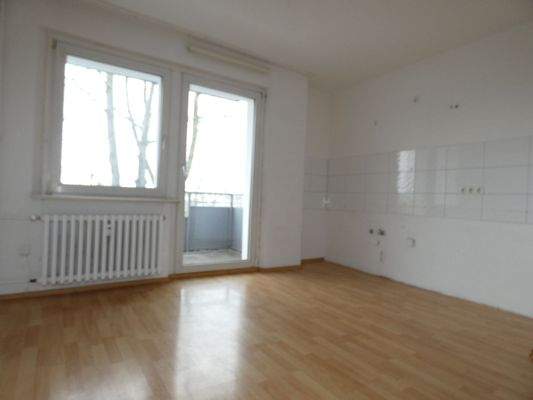 Beispielfoto Wohnküche mit Balkon