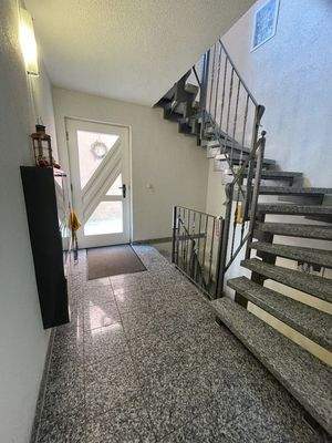 Flur/ Treppenhaus EG