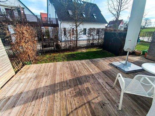 ...mit kleinem Garten