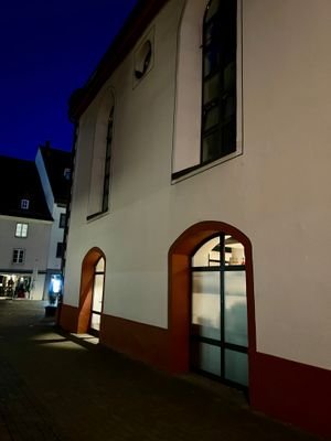 062.jpg