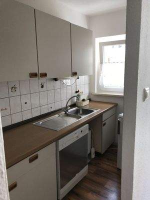 Küche mit Einbauküche