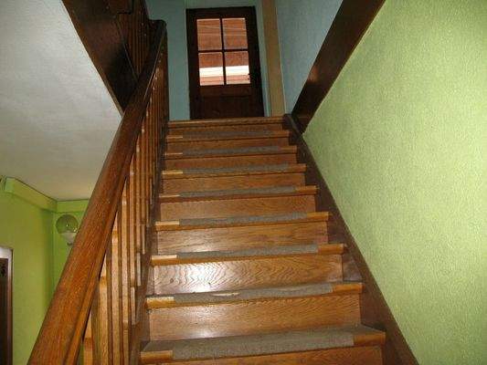 Treppenaufgang zur Wohnung