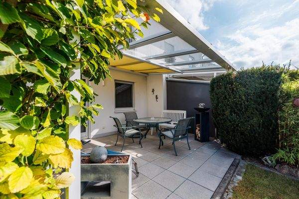 überdachter Bereich Terasse