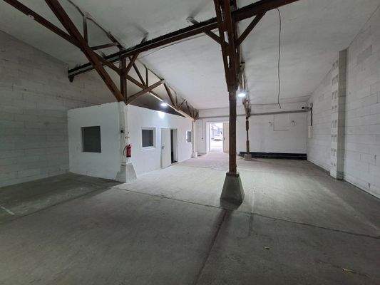 Großzügige Lagerfläche