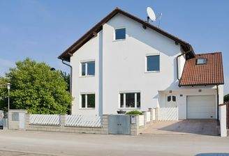 Außenansicht straßenseitig