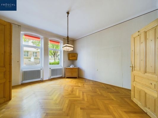 Schlafzimmer 1 im EG