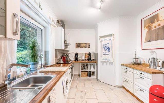 Küche und Abstellraum 