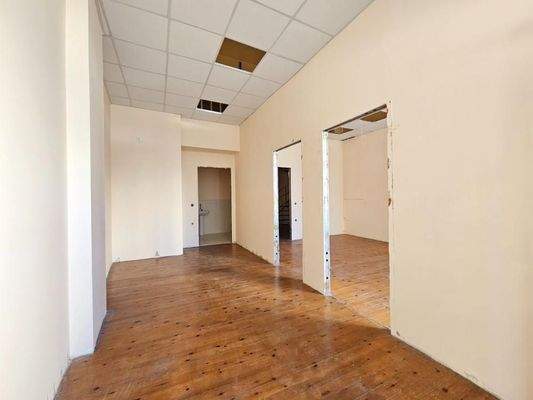 Kreta, Heraklion: Büro im Stadtteil Therissos zu verkaufen