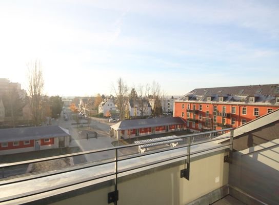 Balkon mit Blick über Gonsenheim