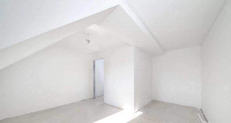 1744030152_kLxNdgeJqz