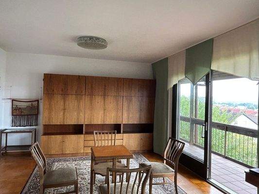 Wohnzimmer (linke Seite)