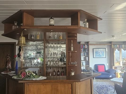 Bar im Wohnzimmer