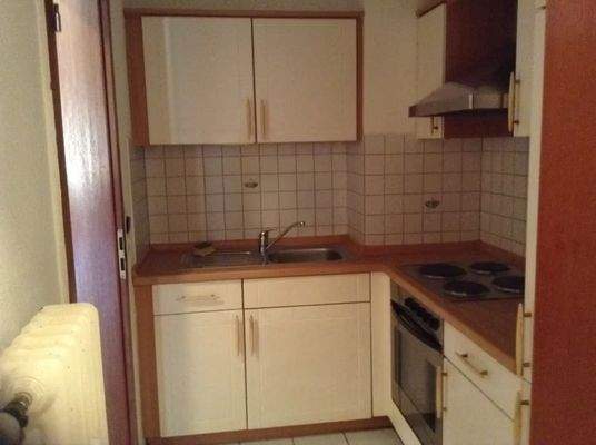 Küche (Herd am Bild noch alt)