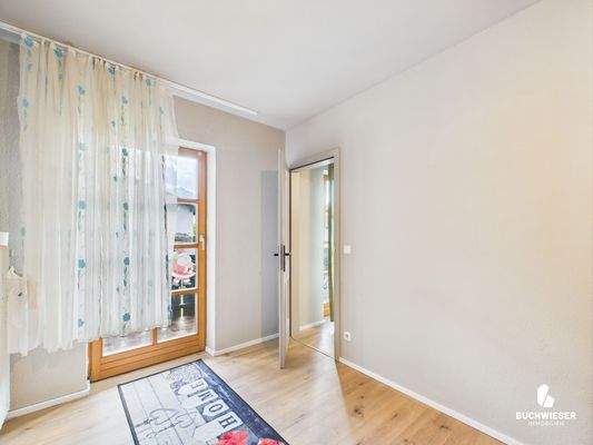 Schlafzimmer mit Balkon