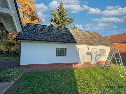 Garage mit Abstellraum