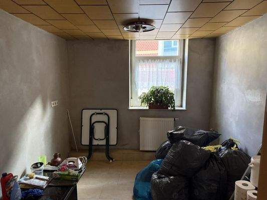 Zimmer im EG (als Küche nutzbar)