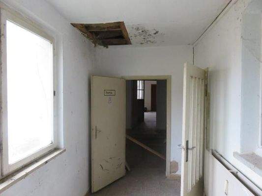 EG: Flur Anbau, Blickrichtung Hauseingangstür