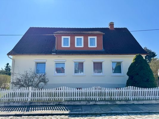 Straßenansicht