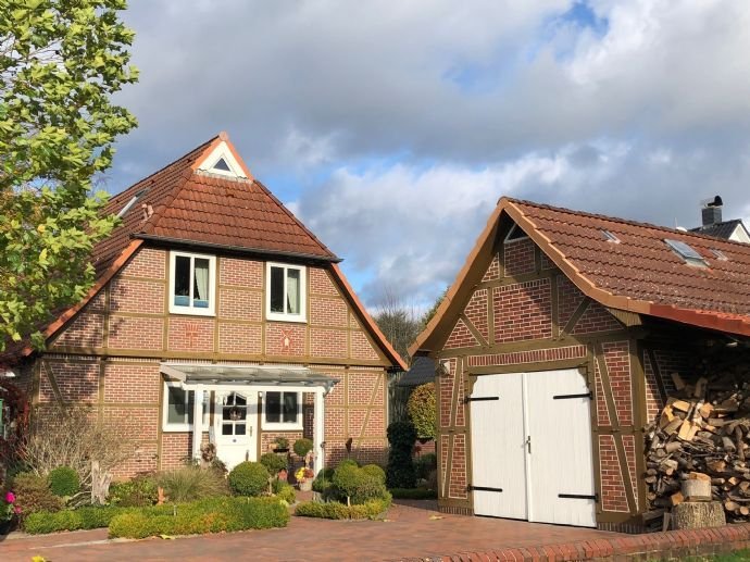 Schmuckstück mit herrlichem Garten in Fredenbeck!