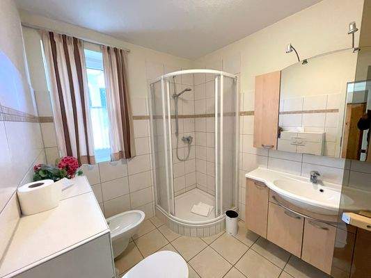 Duschbad/WC/Sauna Gartendeck