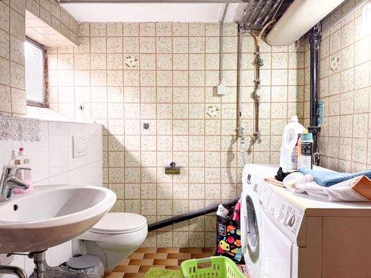 Untergeschoss - Waschraum