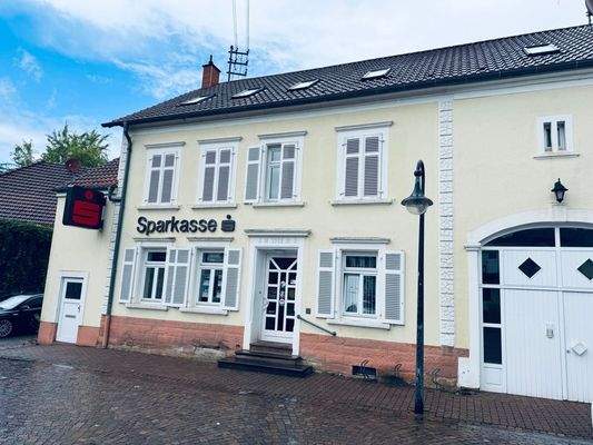 Eingang rechte Haustür 