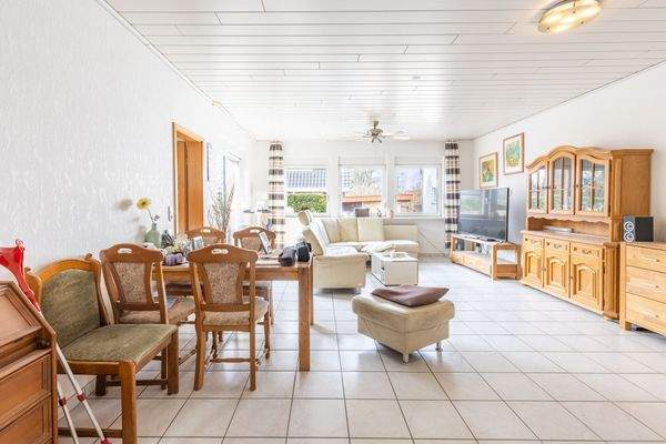 Wohn- und Essbereich