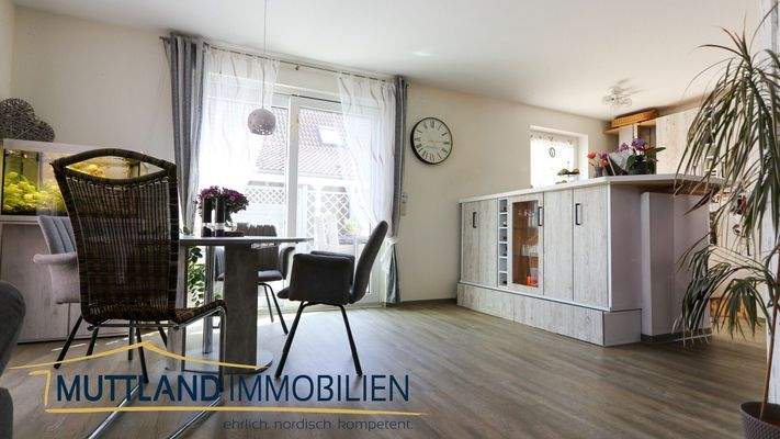 Essbereich mit offener Küche