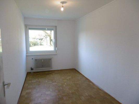 Arbeits-/Kinder-/Gästezimmer