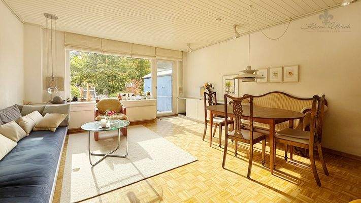 Wohn- und Essbereich