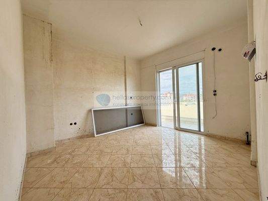 ff7c6e77f32a4861a50cb4554396427f-original