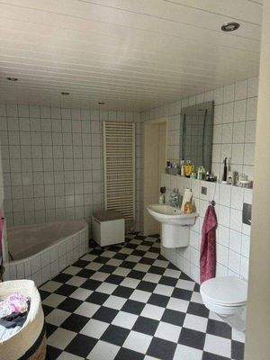 Bad im 1-Familienh..jpg