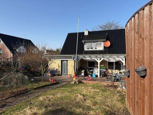 Rückansicht Gebäude