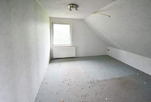 ...Gemütlichkeit durch Dachschrägen