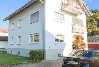 Aussen Ansicht Balkon h (2).jpg
