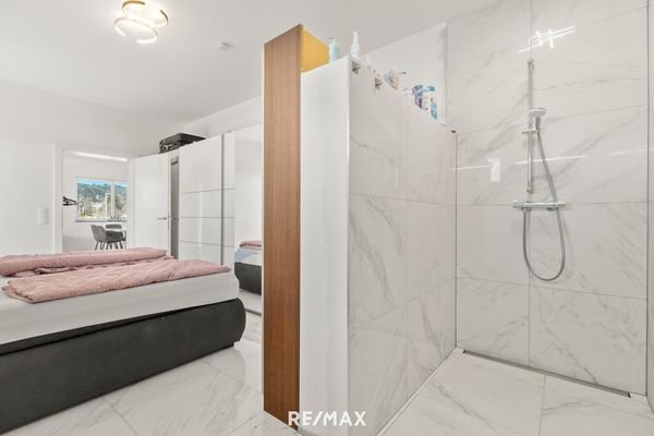 Bad-Hauptschlafzimmer