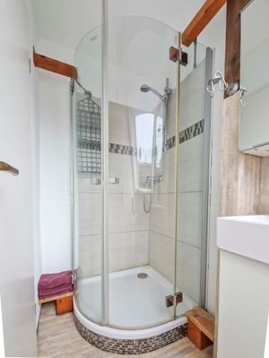 Wohnung 3 - Badezimmer