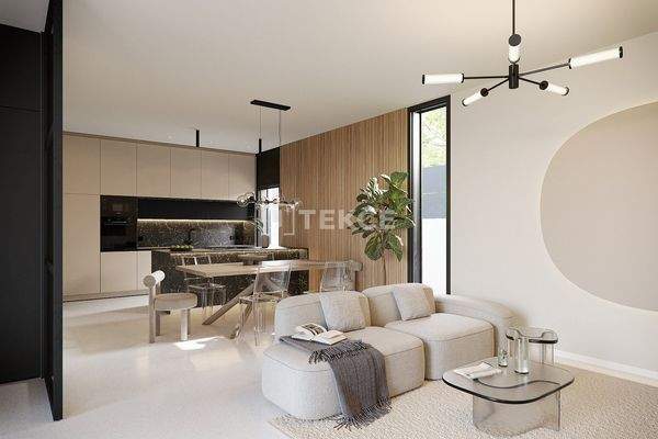 Spacious Modern Detached Villas Near Amenities in San Miguel