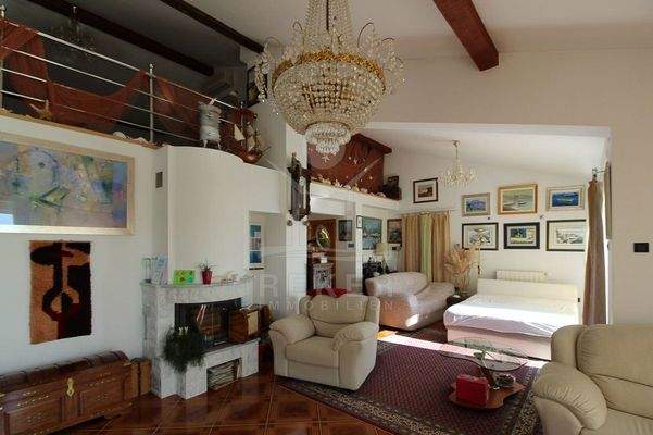 Apartment mit Galerie