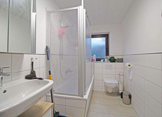 Wohneinheit 1 - Badezimmer