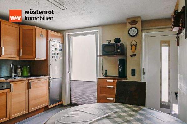 Küchenbereich Richtung Anbau