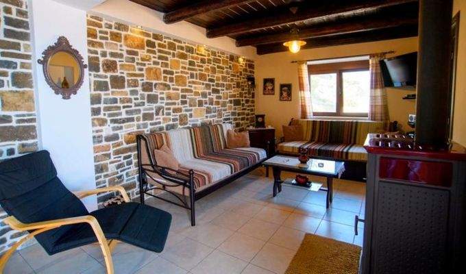 Südostkreta, Anatoli: Wohnung im ersten Stock mit Berg- und Meerblick zu verkaufen