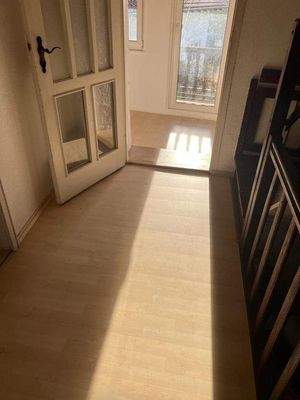 Landau  Diele OG  Blick Richtung Wintergarten und 