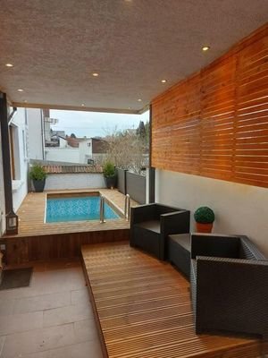 5a Pool und Ruhezone