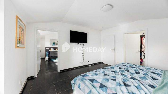 1. OG Schlafzimmer 2