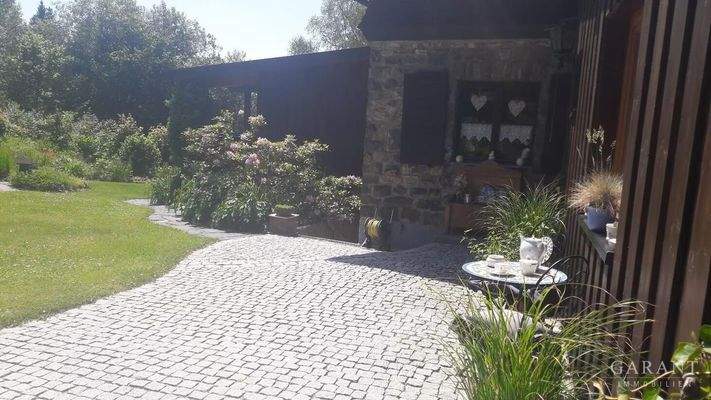 Eingangsbereich Ansicht Sommer