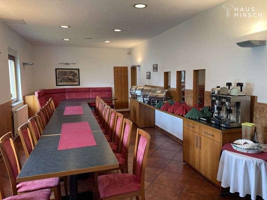 Separater Gesellschaftsraum1 m Kamin