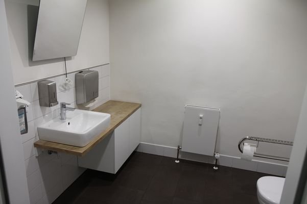 Kudencenter_1.OG_Behinderten-WC_1