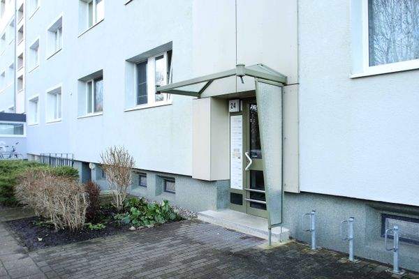 Willi_Bredel_Str. 20-22-24